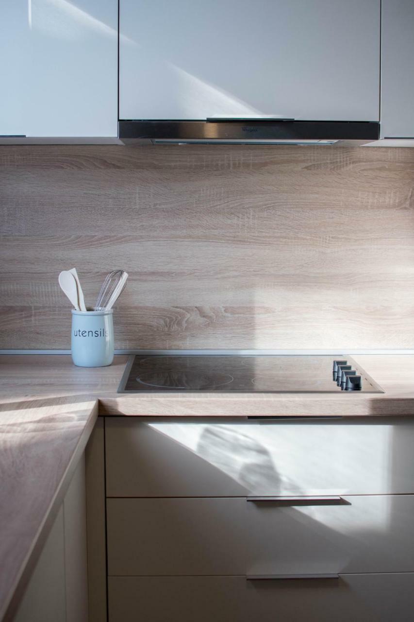 Apartment App Lov *